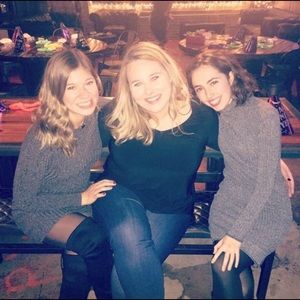 Meet your Posher, Sophia